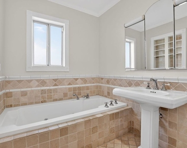 10341 Keswick Avenue - Photo Thumbnail 21
