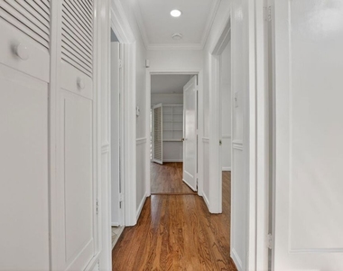 10341 Keswick Avenue - Photo Thumbnail 19
