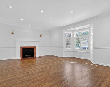 10341 Keswick Avenue - Photo Thumbnail 6
