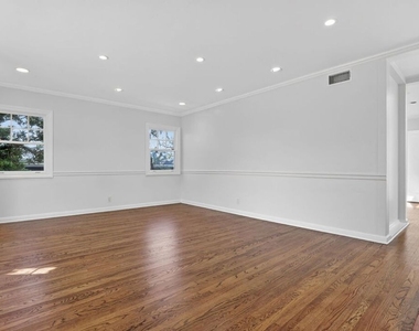 10341 Keswick Avenue - Photo Thumbnail 7