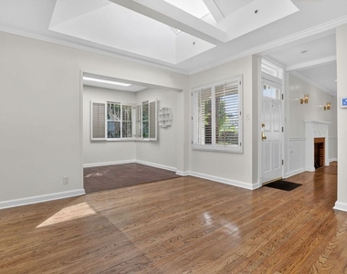 10341 Keswick Avenue - Photo Thumbnail 4