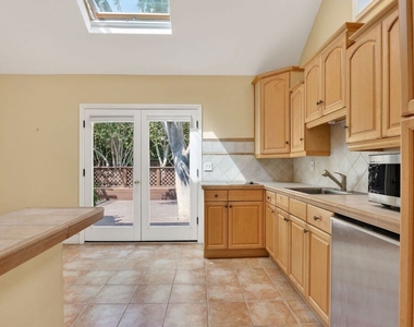 10341 Keswick Avenue - Photo Thumbnail 35