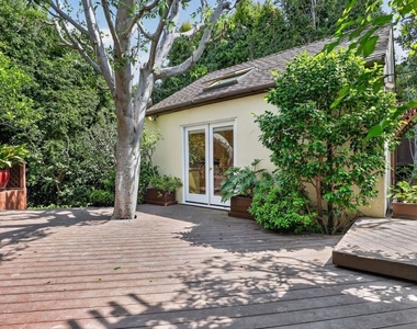 10341 Keswick Avenue - Photo Thumbnail 40