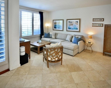 5490 La Jolla Blvd - Photo Thumbnail 1