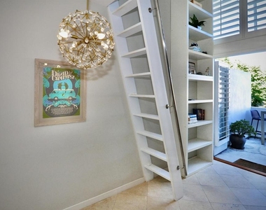 5490 La Jolla Blvd - Photo Thumbnail 16