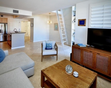 5490 La Jolla Blvd - Photo Thumbnail 6