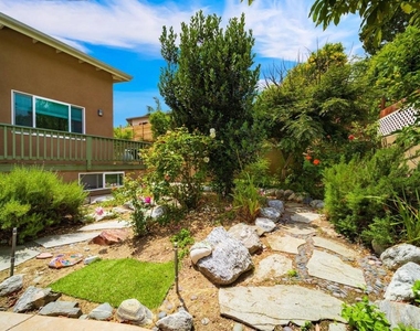 1920 Gardena - Photo Thumbnail 27