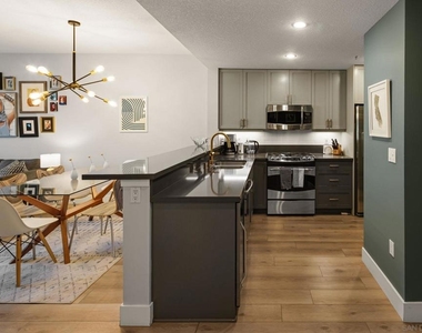 850 Beech - Photo Thumbnail 3