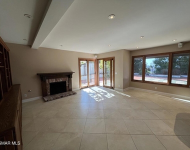 261 Scarborough Street - Photo Thumbnail 5