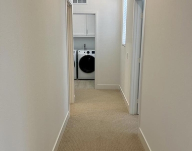 740 Edward Scholle Drive - Photo Thumbnail 18