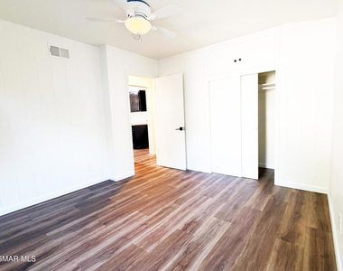279 Lake Sherwood Drive - Photo Thumbnail 17