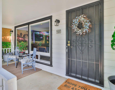 279 Lake Sherwood Drive - Photo Thumbnail 5