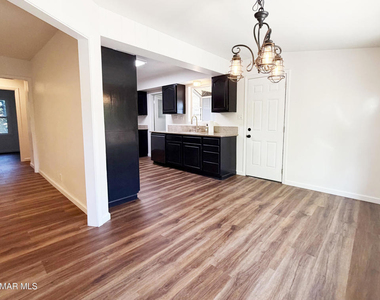 279 Lake Sherwood Drive - Photo Thumbnail 18
