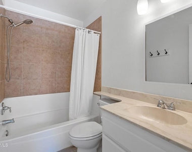 1790 Aleppo Ct - Photo Thumbnail 22