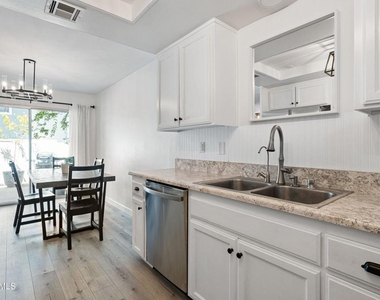 1790 Aleppo Ct - Photo Thumbnail 10