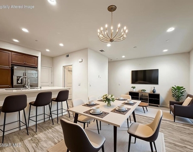 389 Castiano Street - Photo Thumbnail 4