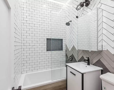 77 Graham Avenue - Photo Thumbnail 7