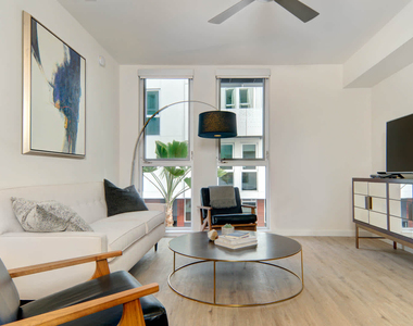 855 Brannan St - Photo Thumbnail 10