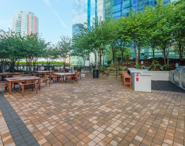 70 Greene Street - Photo Thumbnail 3