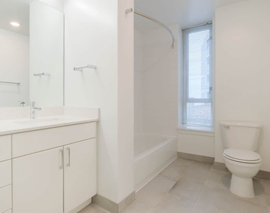 1 Harborside Place - Photo Thumbnail 21