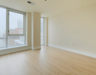 1 Harborside Place - Photo Thumbnail 56