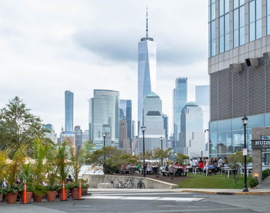 1 Harborside Place - Photo Thumbnail 41