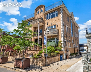 14th Avenue - Photo Thumbnail 15