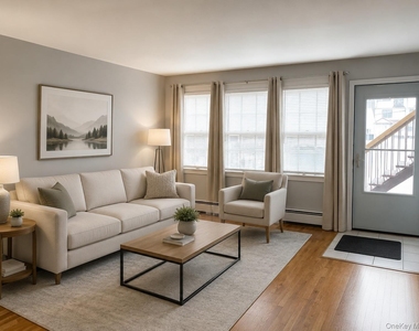 274 Hooker Avenue - Photo Thumbnail 2