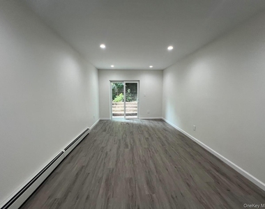 4832 59th Street - Photo Thumbnail 6