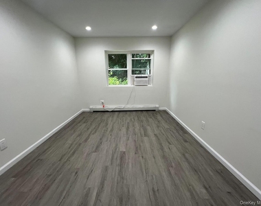 4832 59th Street - Photo Thumbnail 9
