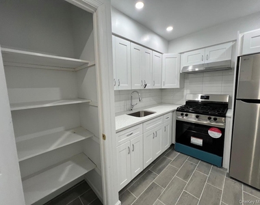 4832 59th Street - Photo Thumbnail 4