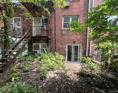 4832 59th Street - Photo Thumbnail 14