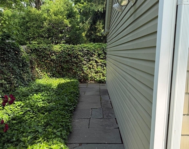 15 Ingersoll Street - Photo Thumbnail 1