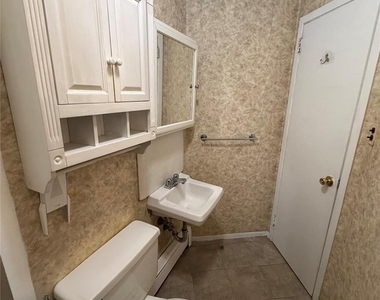 15 Ingersoll Street - Photo Thumbnail 15