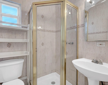 19 Edi Avenue - Photo Thumbnail 20