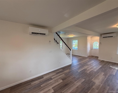 1599 3rd Street - Photo Thumbnail 8