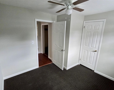 160 Orange Turnpike - Photo Thumbnail 3