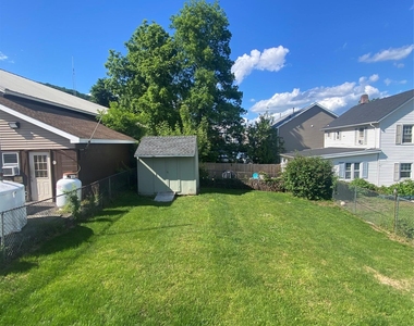 16 Cozzens Avenue - Photo Thumbnail 9