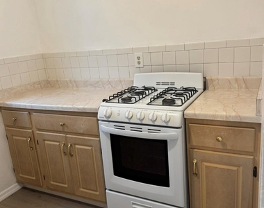 120-33 200th Street - Photo Thumbnail 3
