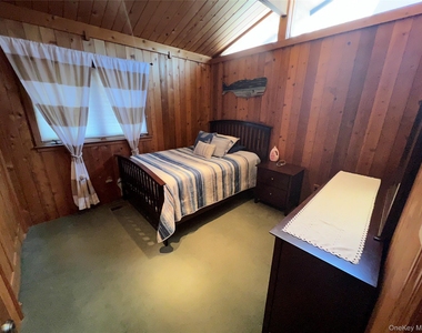 71 Garden City Avenue - Photo Thumbnail 8