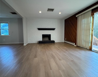 639 Townline Road - Photo Thumbnail 9