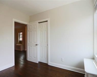 196 Martine Avenue - Photo Thumbnail 14
