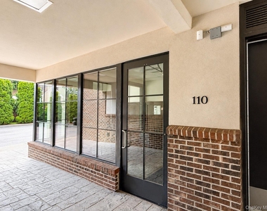 110 Main Street - Photo Thumbnail 7
