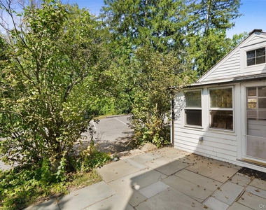 1 Pound Ridge Road - Photo Thumbnail 25