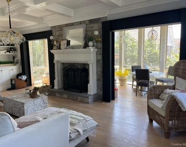 88 Dutchess Boulevard - Photo Thumbnail 12