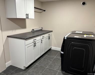 452 Somerset Drive - Photo Thumbnail 27