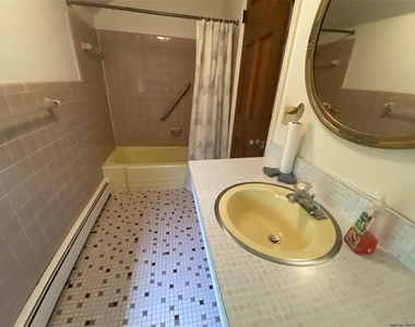 2464 Route 82 - Photo Thumbnail 12