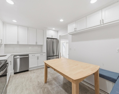 104 Ogden Avenue - Photo Thumbnail 17