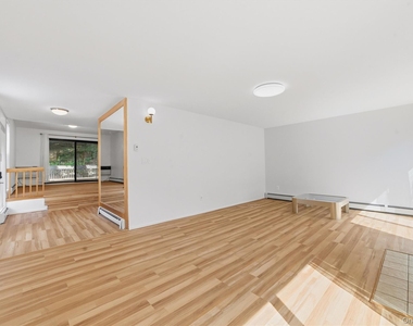 104 Ogden Avenue - Photo Thumbnail 8