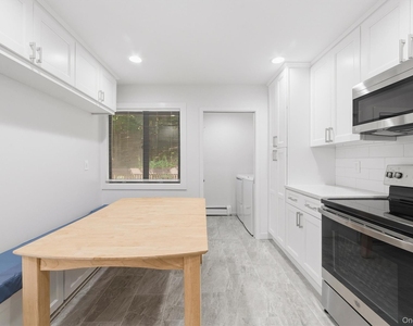 104 Ogden Avenue - Photo Thumbnail 19